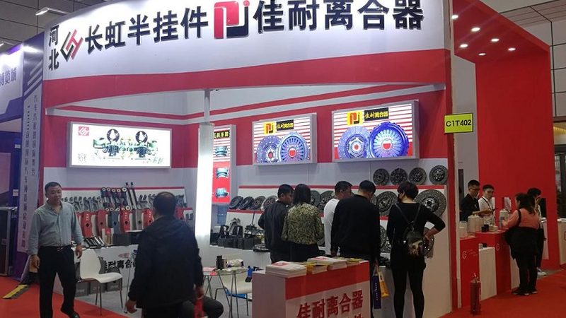 陶瓷轴承与钢轴承：性能对比与适用场景分析